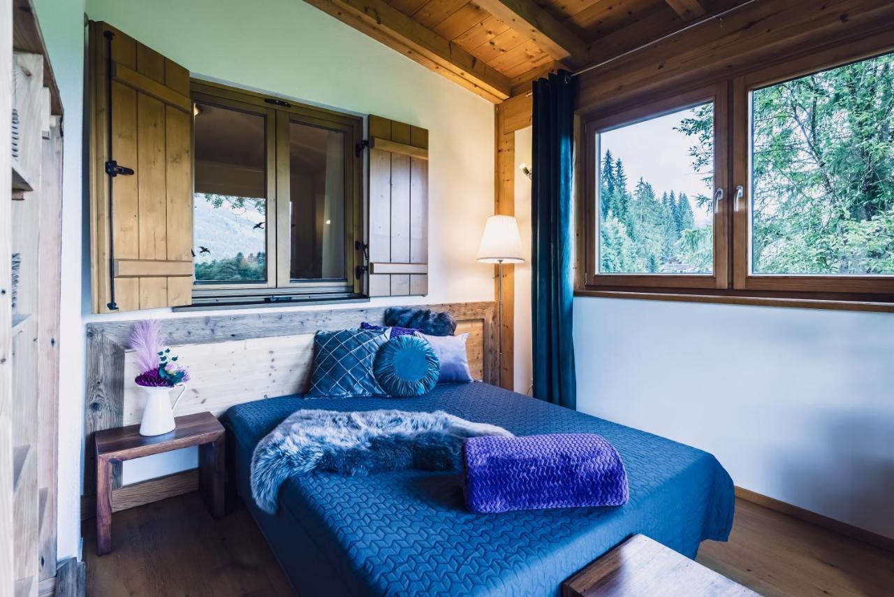Die Laerchen-Lodge Maishofen Bagian luar foto